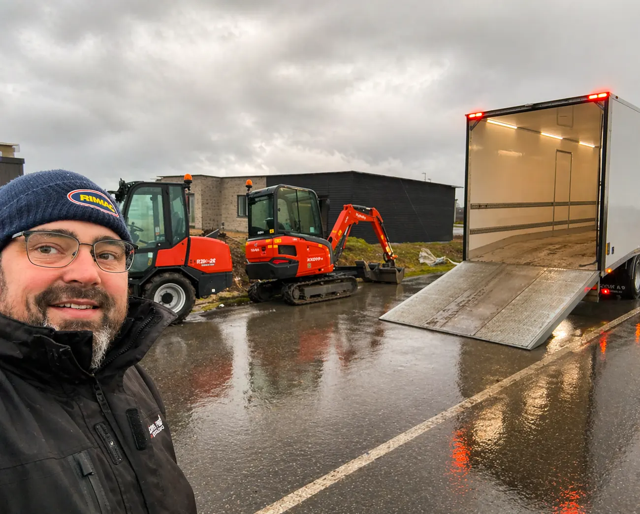 Lej fliserenser hos CEMA i Horsens